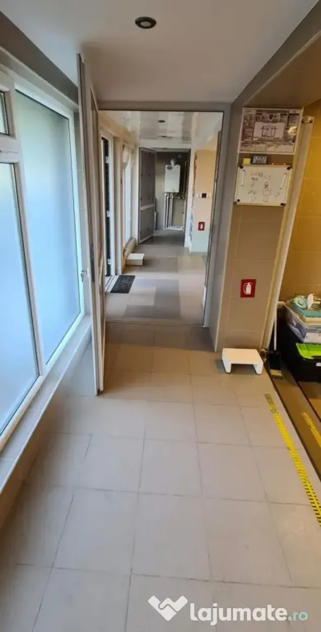 Spațiu Comercial sau locuinta apartament 3 camere pe Calea Galati