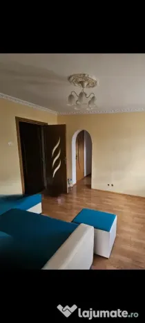 Urgent! Vand coltar cu lada. 199 lei