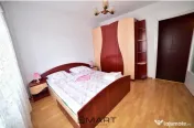 Apartament 3 camere decomandate zona Vasile Aaron 