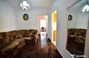 Apartament 3 camere decomandate zona Vasile Aaron 