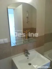 Studio - etaj intermediar cu balcon boxa, loc de parcare sit 