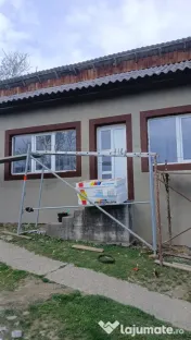 Execut lucrări de construcții, renovări și amenajări interioare/exterioare 