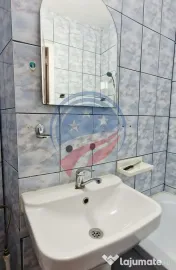 Aparament de vanzare in zona Craiovita 
