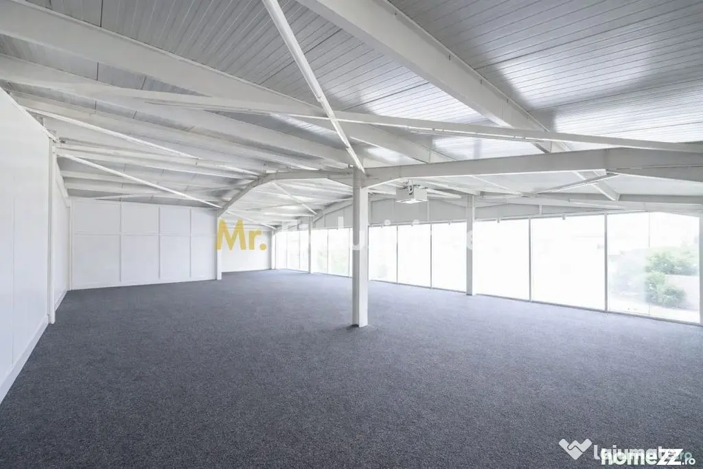 Showroom | Spatiu comercial premium, parter + etaj, multi... - Pitesti (Arges)
