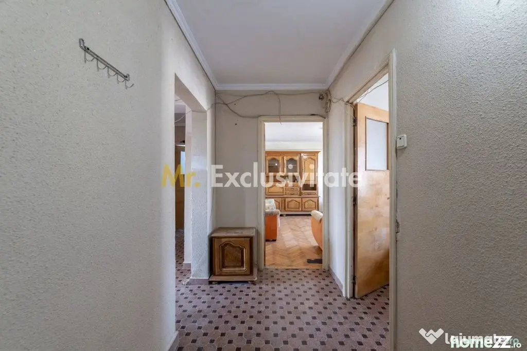 Apartament 3 camere, 89 mp total + garaj separat