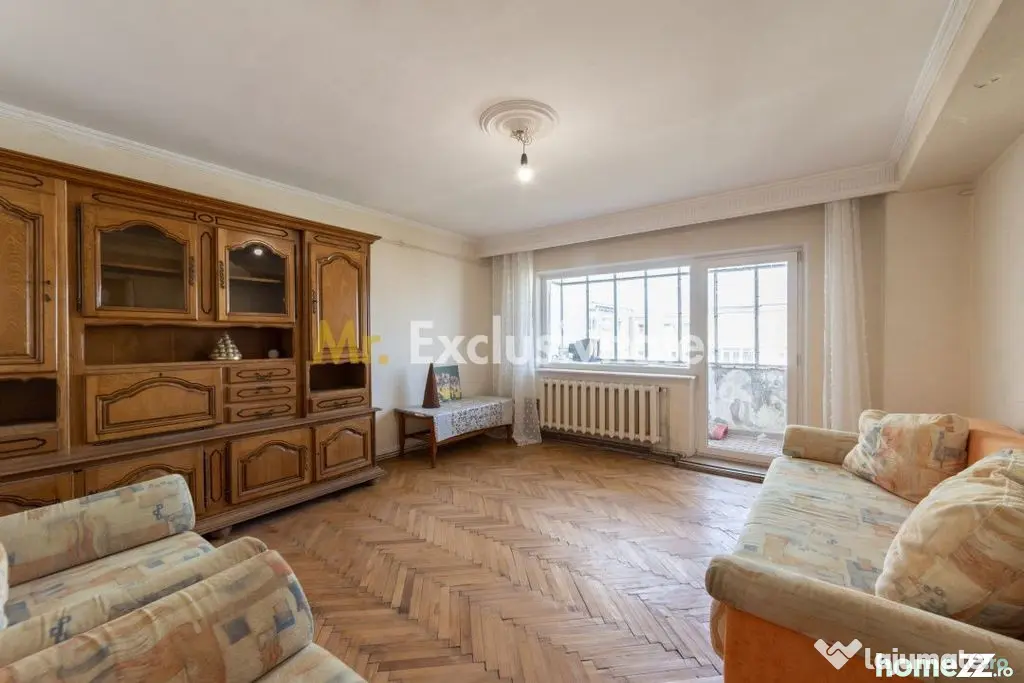 Apartament 3 camere, 89 mp total + garaj separat