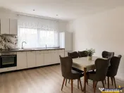 Casa singura in curte, Zizin, Tarlungeni, Brasov 