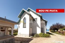Casa visurilor cu livada roditoare si gradina amenajata