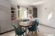 Casa visurilor cu livada roditoare si gradina amenajata 