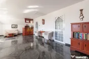 Casa visurilor cu livada roditoare si gradina amenajata 
