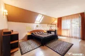 Casa visurilor cu livada roditoare si gradina amenajata 