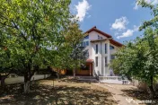 Proprietate multifunctionala | Doua cladiri | 581 mp | Pi... 