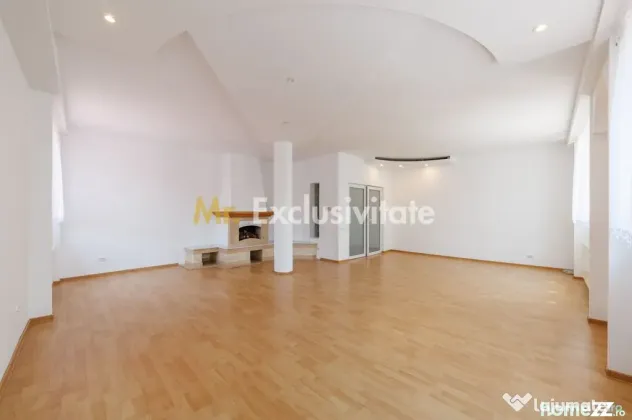 Proprietate multifunctionala | Doua cladiri | 581 mp | Pi...