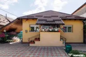 Casă cu teren de 634 mp și beci | Calea Câmpulung, Pit... 