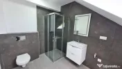 Apartament 3 camere 78 mp Calea Cisnadiei 