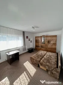Apartament 2 camere, 58 mp, decomandat, zona Zorilor, Spital
