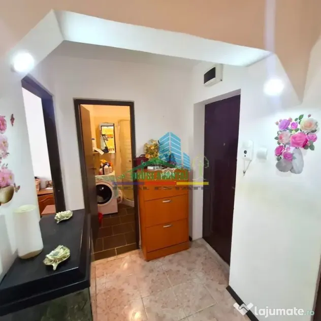 Apartament 3 camere zona Sud-Focsani