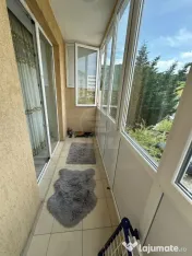 Apartament 2 camere semidecomandat zona Florilor 
