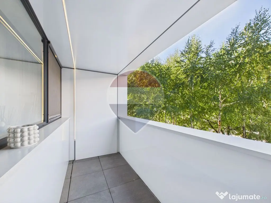 Apartament confortabil cu 3 camere de vanzare in Cortina ...