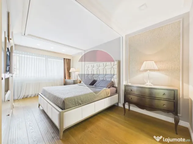 Apartament confortabil cu 3 camere de vanzare in Cortina ...