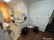 Apartament cu 2 camere de închiriat – zonă centrală 