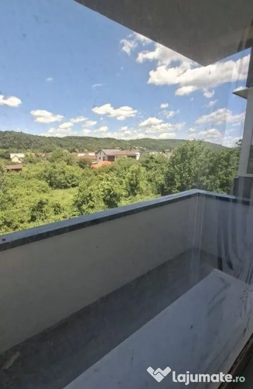 Apartament Bloc 2026 Cavalerului Residence loc de parcare...