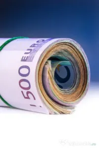 o soluție financiară adaptată nevoilor și proiectelor dumneavoastră 