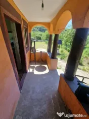 Proprietate în Comuna Botești, Județul Argeș – Zon?... 