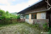 Casa cu teren generos - 4696 mp Apa Sarata - Campulung !! 
