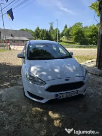 Vând Ford Focus