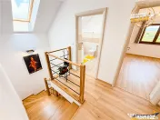 FILM 3D! Mai mult decat o casa: un camin construit cu sufle 
