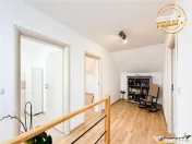 FILM 3D! Mai mult decat o casa: un camin construit cu sufle 