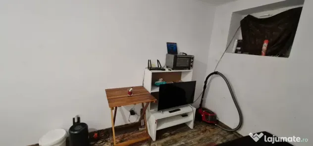 Garsoniera Cuj demisol