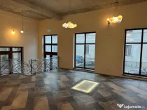 Spatii comerciale, Ultracentral