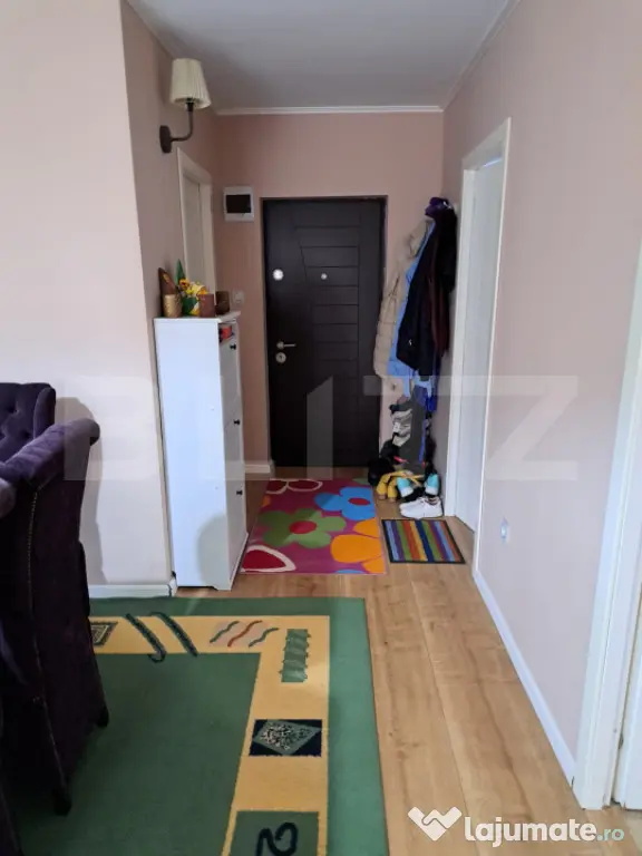 Apartament 3 camere decomandat| Terasă 45 mp | 2 Parcări I