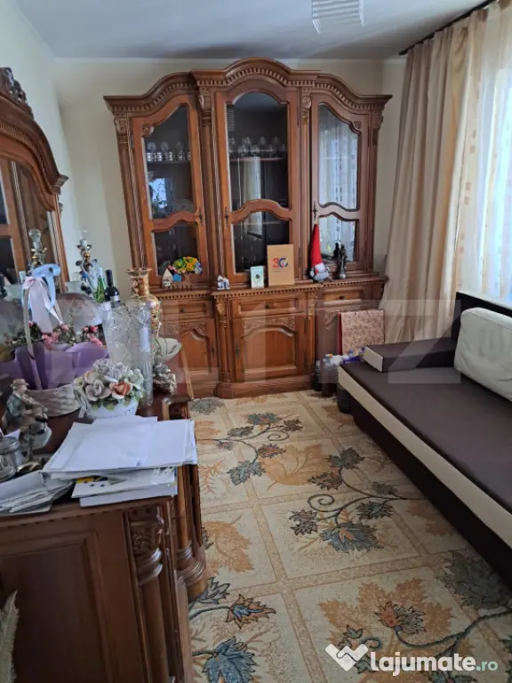 Apartament 3 camere decomandat| Terasă 45 mp | 2 Parcări I