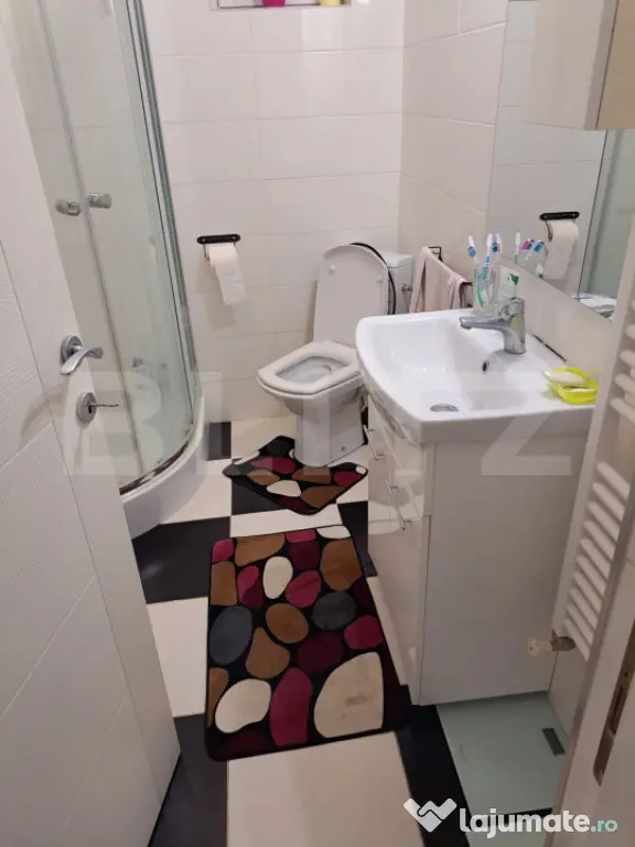 Apartament 3 camere decomandat| Terasă 45 mp | 2 Parcări I