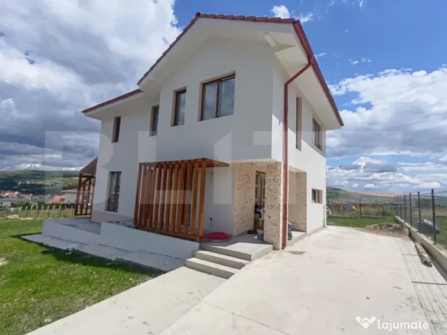 NOU ! Casa individuala 120mp,teren 702mp, zona rezidențial?