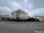 Casă 3 camere de vânzare în zona Tabacari
