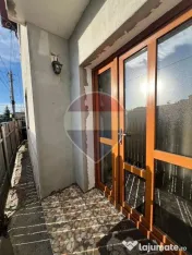 Casă 3 camere de vânzare în zona Tabacari