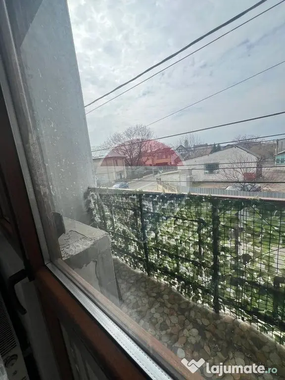 Casă 3 camere de vânzare în zona Tabacari