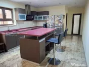 Vilă premium Unirii – Tineretului | Terasă 18 mp | Curte