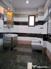 Vilă premium Unirii – Tineretului | Terasă 18 mp | Curte