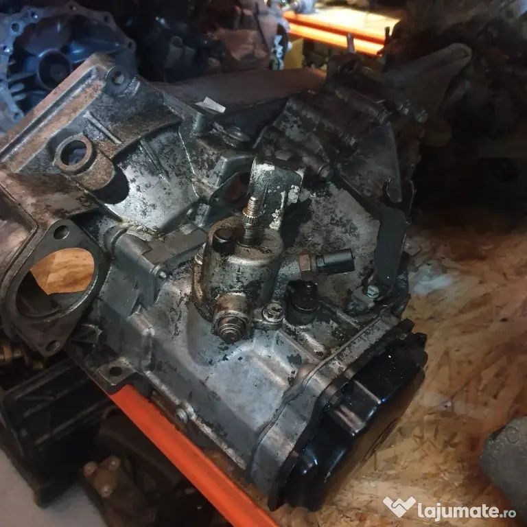 Cutii viteze VW Transporter T5 ~ 1.9 TDI ,2.0 TDI an 2005-2016