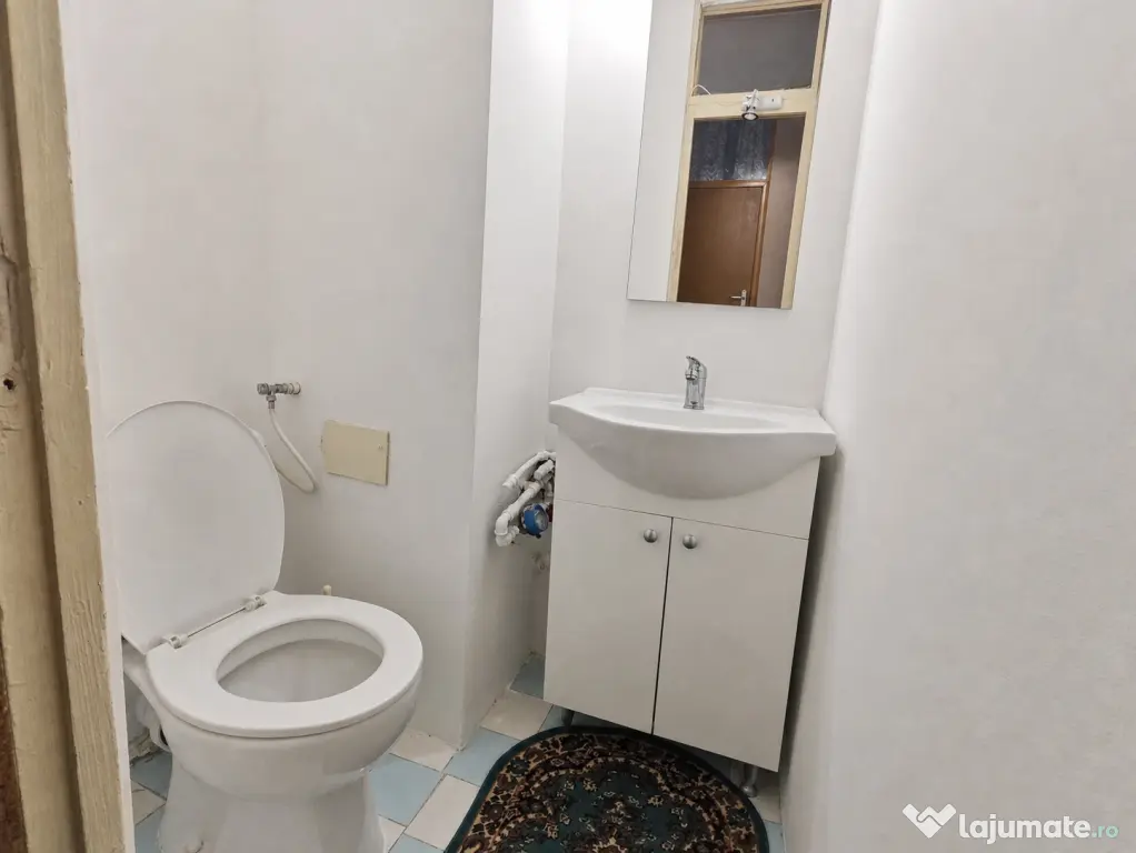 Proprietar – apartament 3 camere, 70 mp, etaj 1, garaj inclus | Girocului