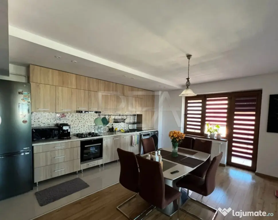 3 camere Pantelimon decomandat, centrală, an 2008, 108 mp