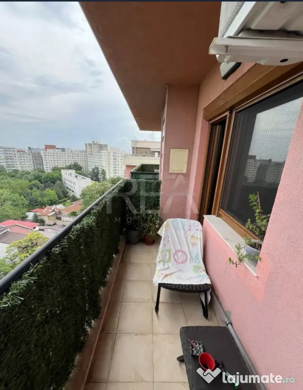 3 camere Pantelimon decomandat, centrală, an 2008, 108 mp