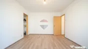 Comision 0 %! Apartament cu 2 camere de vânzare, etaj 1,... 