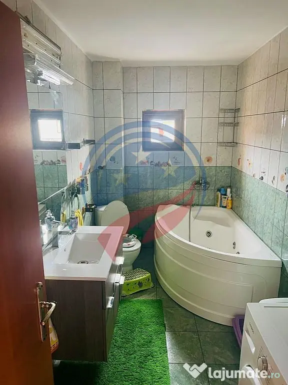Apartament de inchiriat/2 dormitoare/Craiovita Noua
