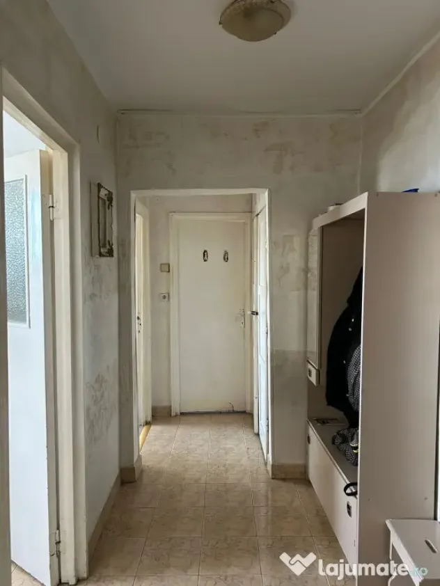 De Vanzare Apartament